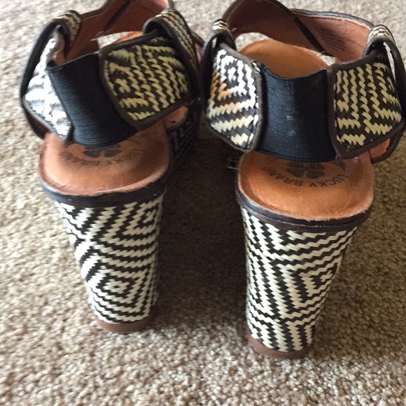 🍀Lucky Wedges🍀 - Picture 4 of 6